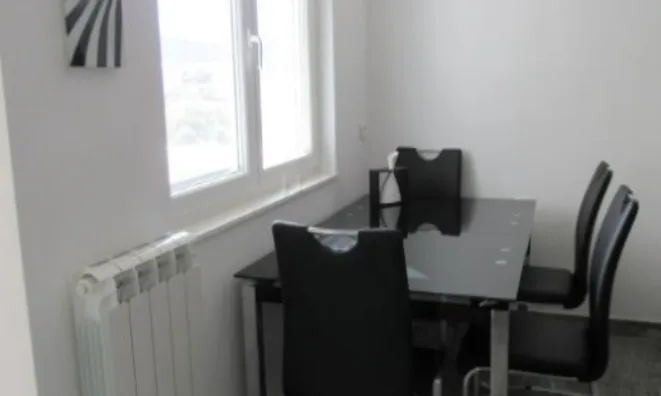 Недвижимость Трёхкомнатная квартира в Хрпелье: 10