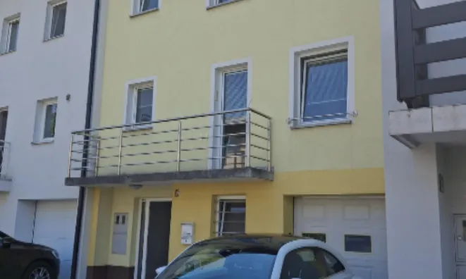 Недвижимость Дом с террасой в Вырховцах: 3