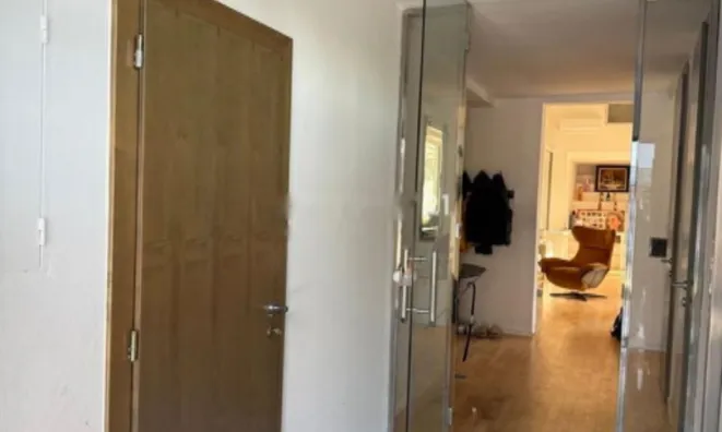 Недвижимость Дом с террасой в Виче: 5