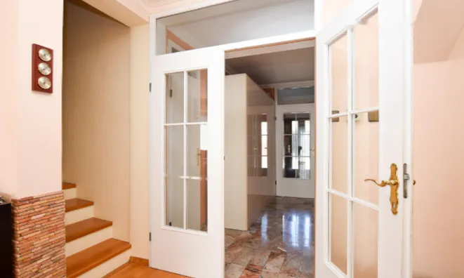 Недвижимость Дом с террасой Подутик: 1