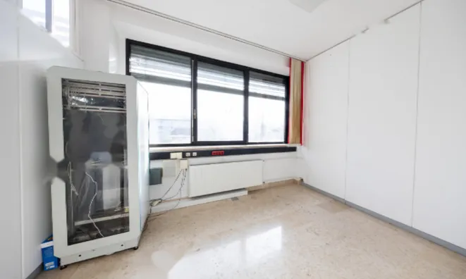 Недвижимость Офисное пространство в Мостах: 8