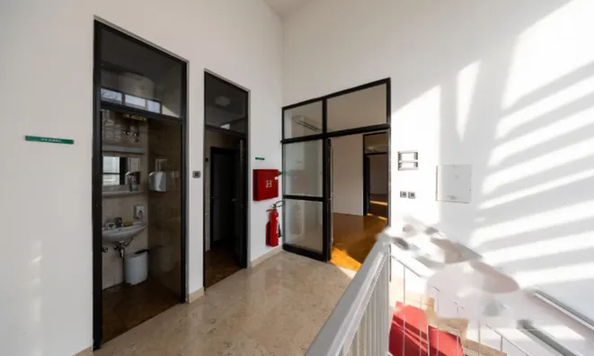 Недвижимость Офисное пространство в Мостах: 11