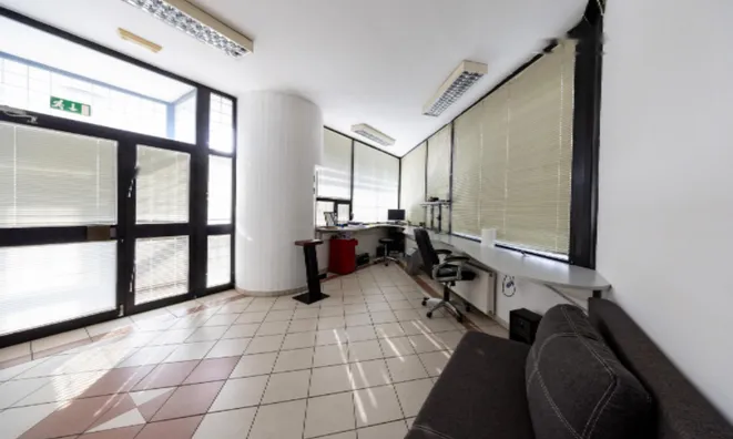 Недвижимость Офисное пространство в Мостах: 18