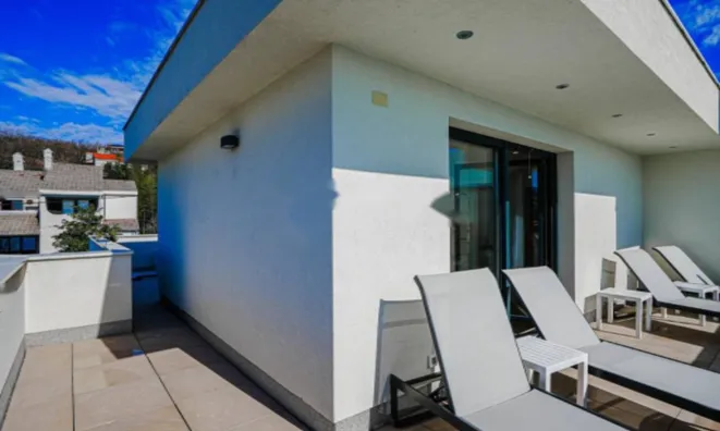 Недвижимость Семейный дом 250 м², Опатия: 3