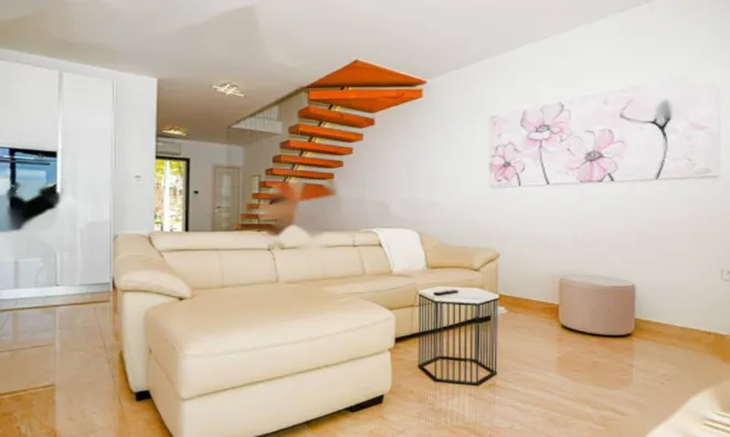 Недвижимость Семейный дом 250 м², Опатия: 10