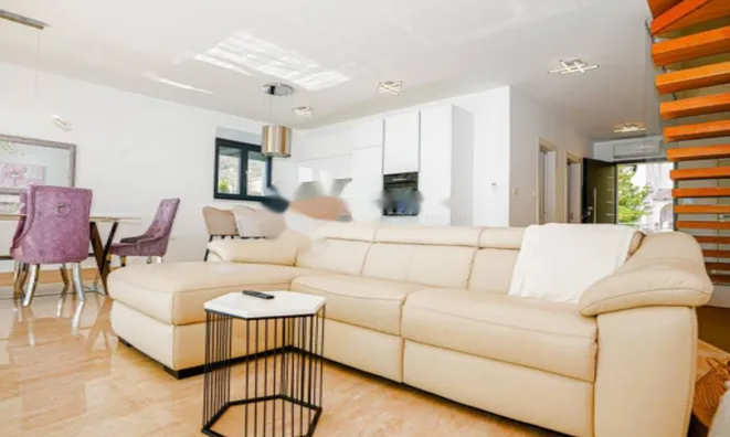 Недвижимость Семейный дом 250 м², Опатия: 11