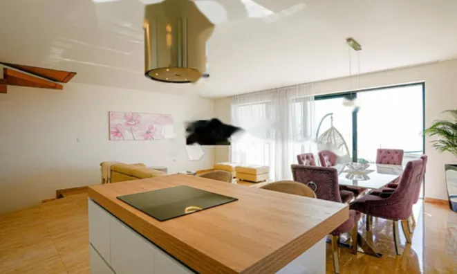 Недвижимость Семейный дом 250 м², Опатия: 16