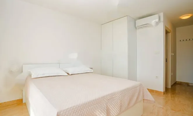 Недвижимость Семейный дом 250 м², Опатия: 25