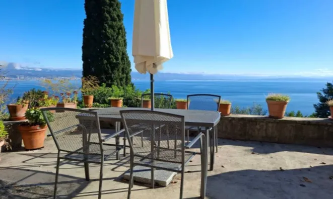 Недвижимость Семейный дом в центре Опатии: 1