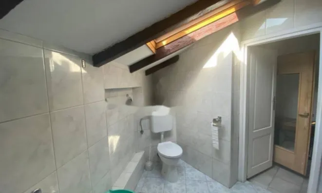 Недвижимость Трехкомнатная квартира, Центр: 7