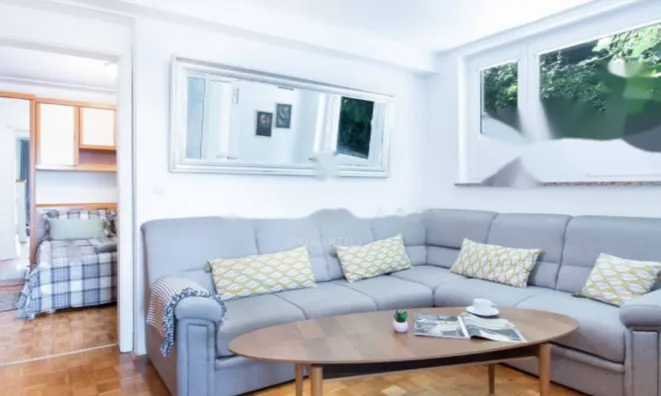 Недвижимость Трехкомнатная квартира Центр: 6