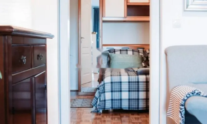 Недвижимость Трехкомнатная квартира Центр: 14