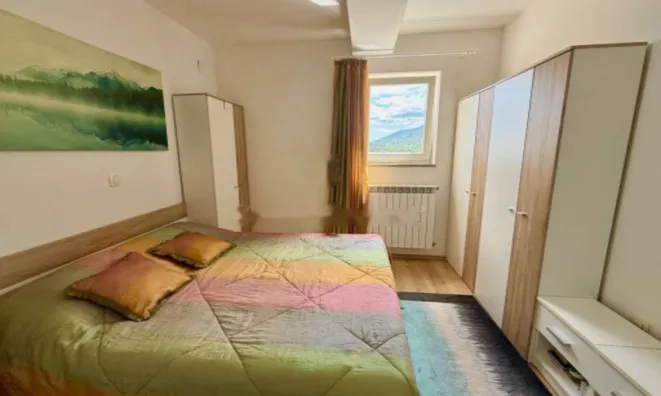 Недвижимость Трёхкомнатная квартира Запад: 12