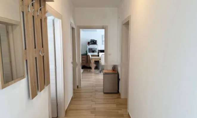 Недвижимость Трёхкомнатная квартира Запад: 23