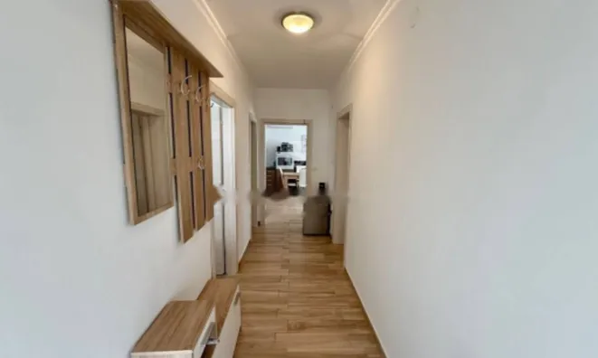 Недвижимость Трёхкомнатная квартира Запад: 25