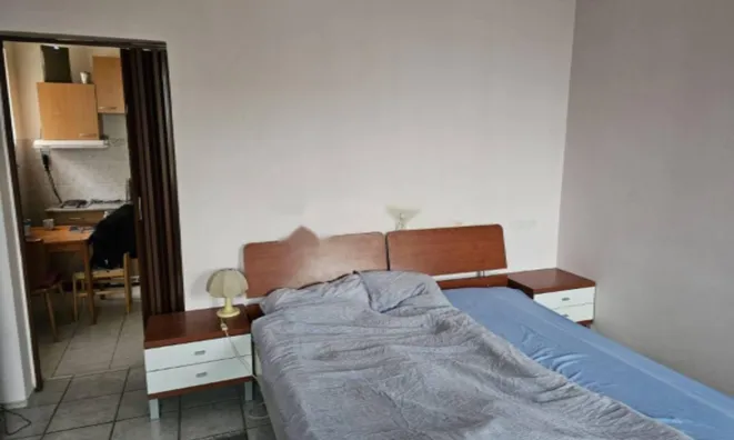 Недвижимость Однокомнатная квартира в центре: 6