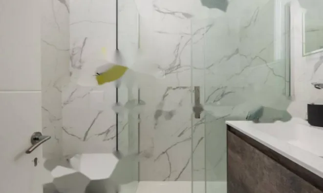 Недвижимость Трехкомнатная квартира Центр: 24