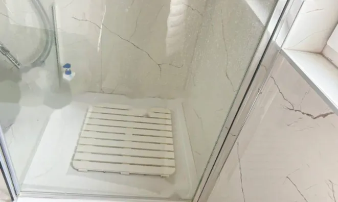 Недвижимость Трехкомнатная квартира в центре: 15