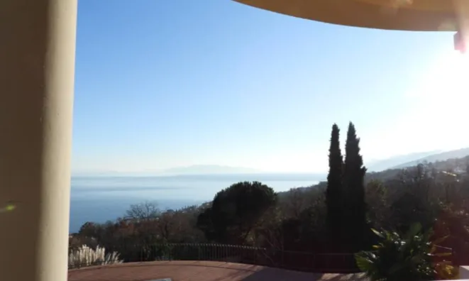 Недвижимость Частный дом 505 м², Центр Опатия.: 10