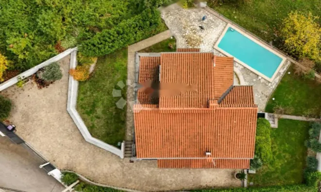 Недвижимость Семейный дом 280 м², центр, Опатия: 1