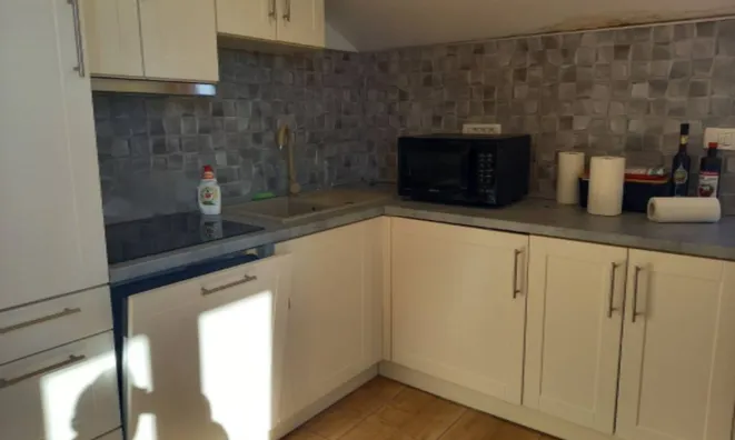 Недвижимость Трёхкомнатная квартира в центре: 12