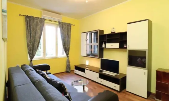 Недвижимость Многоуровневая квартира в центре: 2