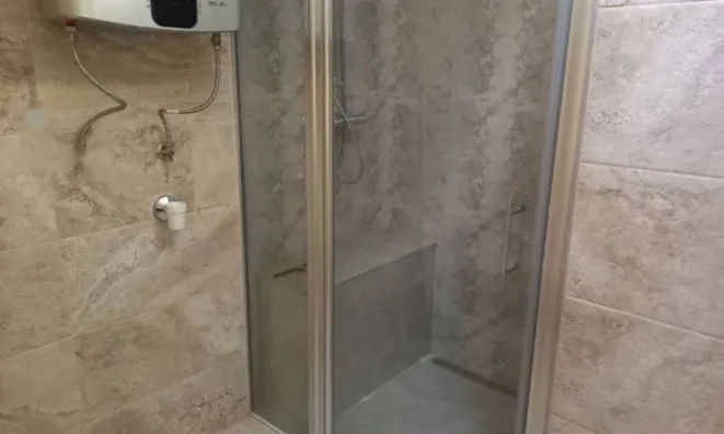 Недвижимость Трехкомнатная Квартира в Центре: 8