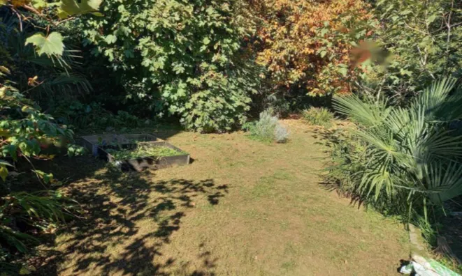 Недвижимость Трехкомнатная Квартира в Центре: 20