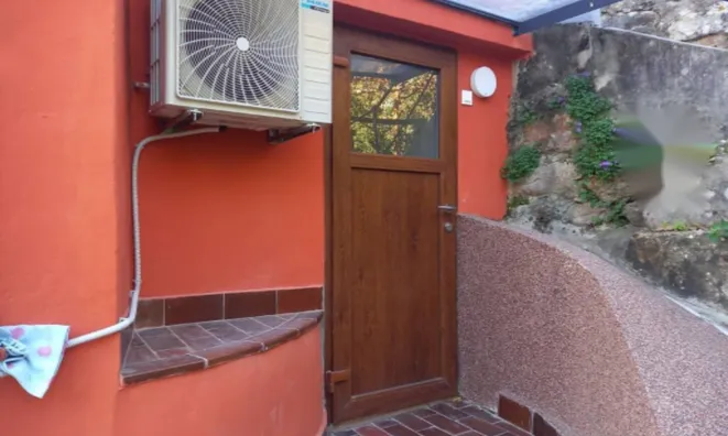 Недвижимость Трехкомнатная Квартира в Центре: 23