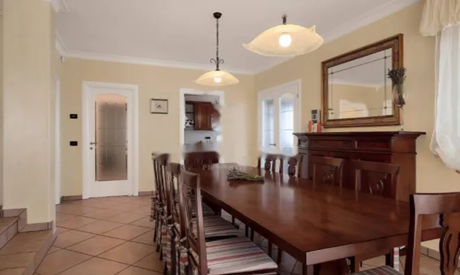 Недвижимость Семейный дом 300 м², Центр, Опатия: 15