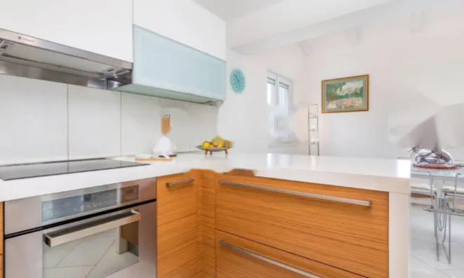 Недвижимость Четырёхкомнатная квартира в центре: 10