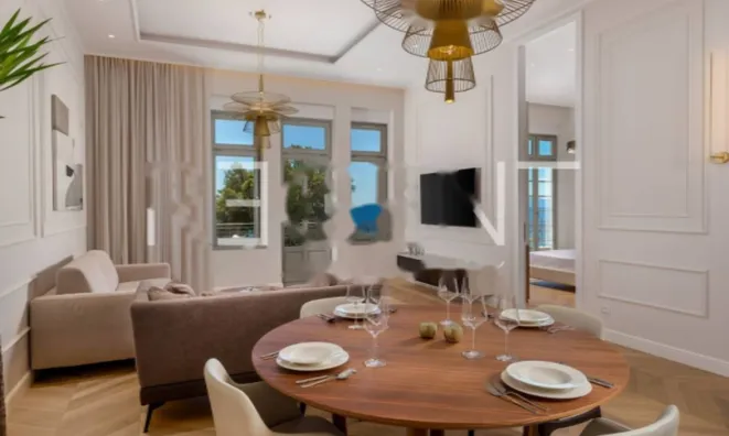 Недвижимость Трёхкомнатная квартира в Опатии: 1