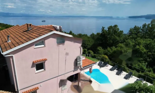 Недвижимость Семейный дом 500 м², Центр, Опатия: 5