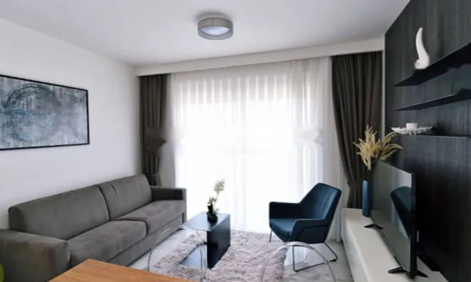 Недвижимость Семейный дом 360 м², Центр: 11