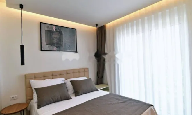 Недвижимость Семейный дом 360 м², Центр: 23