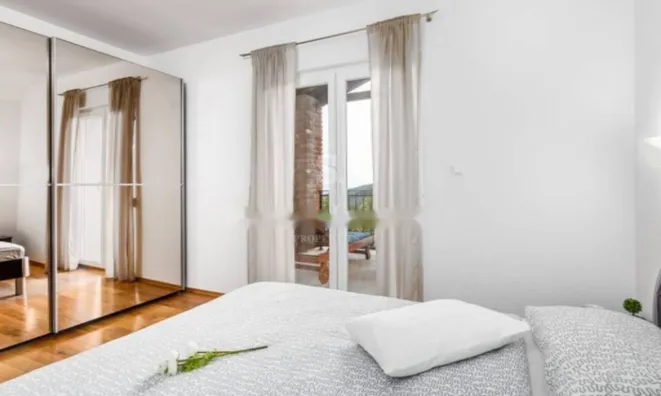 Недвижимость Новый дом 639 м² в центре Опатии: 22