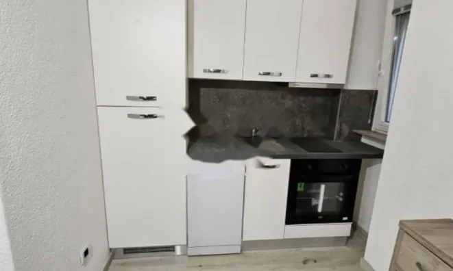 Недвижимость Трёхкомнатная квартира 65 м², Центр, Опатия: 14