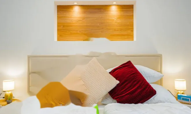 Недвижимость Двухкомнатная квартира в центре: 10