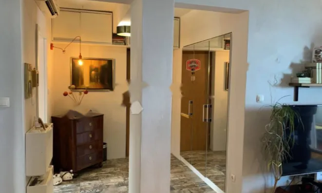 Недвижимость Трехкомнатная квартира Центр: 5