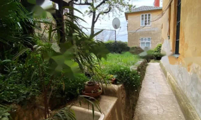 Недвижимость Четырехкомнатная квартира, Опатия: 8