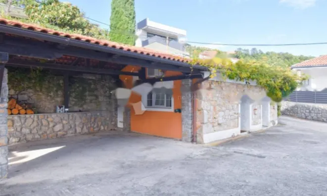 Недвижимость Четырехкомнатная квартира в центре: 21