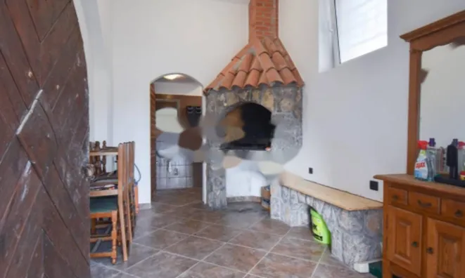 Недвижимость Четырехкомнатная квартира в центре: 23