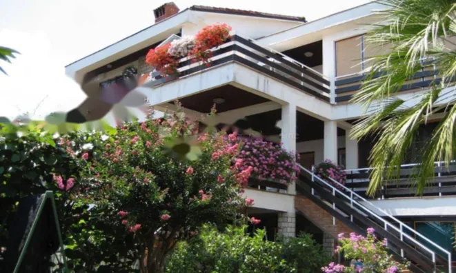 Недвижимость Семейный дом 350 м², Центр, Опатия: 4