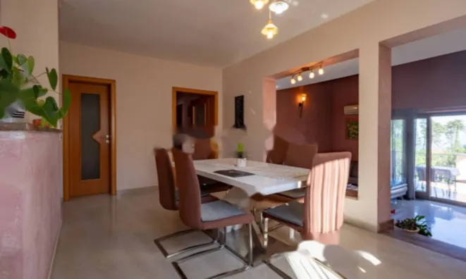 Недвижимость Семейный дом 340 м², Центр: 2