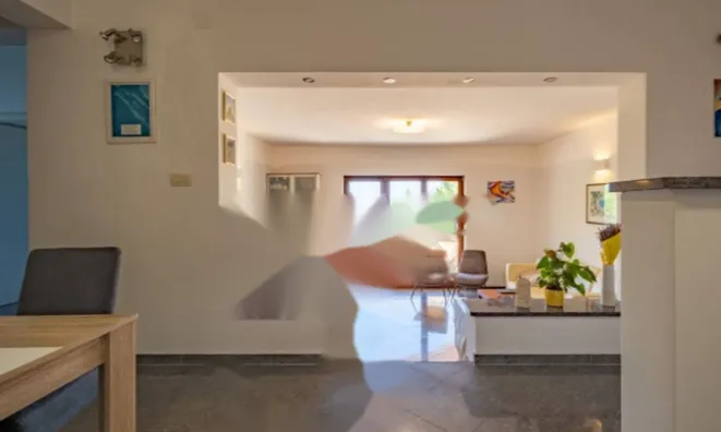 Недвижимость Семейный дом 340 м², Центр: 18