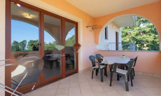 Недвижимость Семейный дом 340 м², Центр: 21