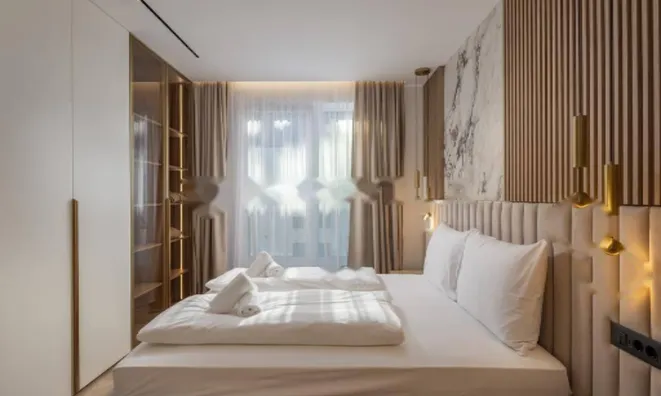 Недвижимость Трёхкомнатная квартира в Центре: 33