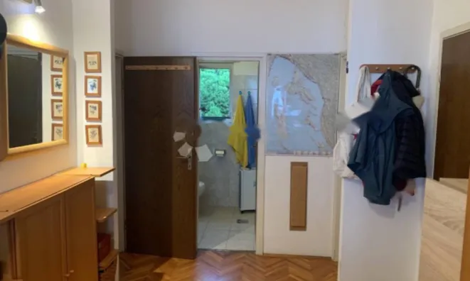 Недвижимость Трёхкомнатная квартира Центр: 5