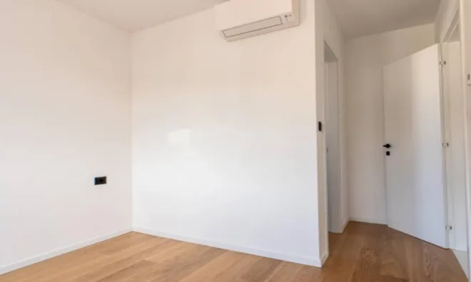 Недвижимость Четырехкомнатная квартира 162 м² в центре Опатии: 12