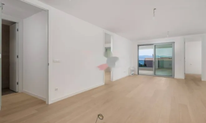 Недвижимость Двухкомнатная квартира Центр: 17